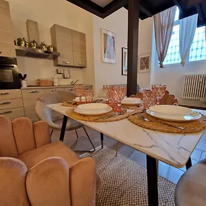Regina In Porta Romana 2 - Sky Tv, Wifi E Breakfast Box Apartment Milan